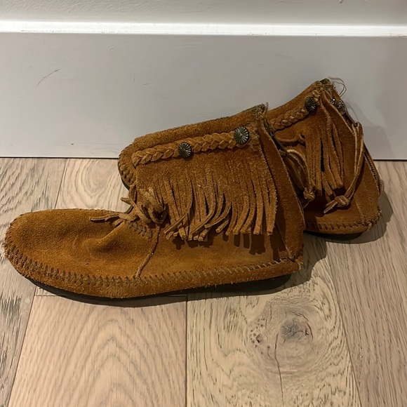 Minnetonka ankle suede boots - Picture 2 of 4